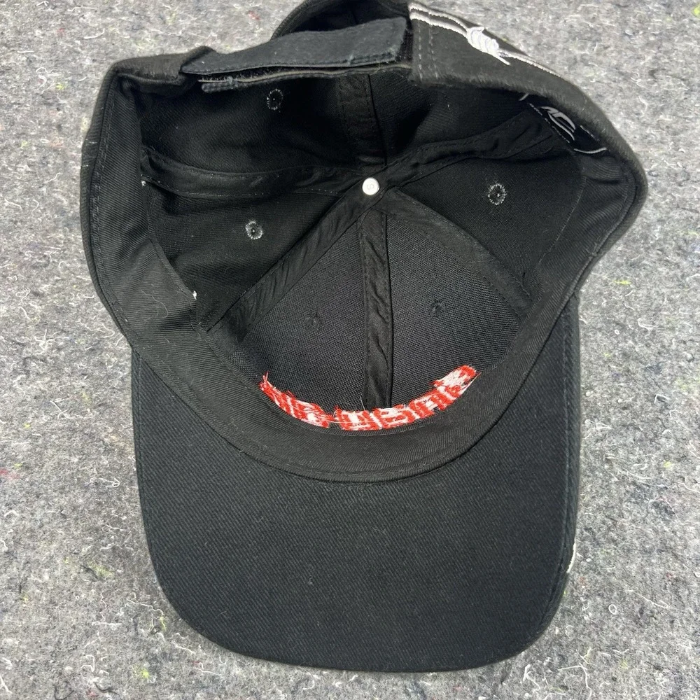 Snap-On Men's Baseball Cap One Size Black Barbed Wire Embroidered Hat Used